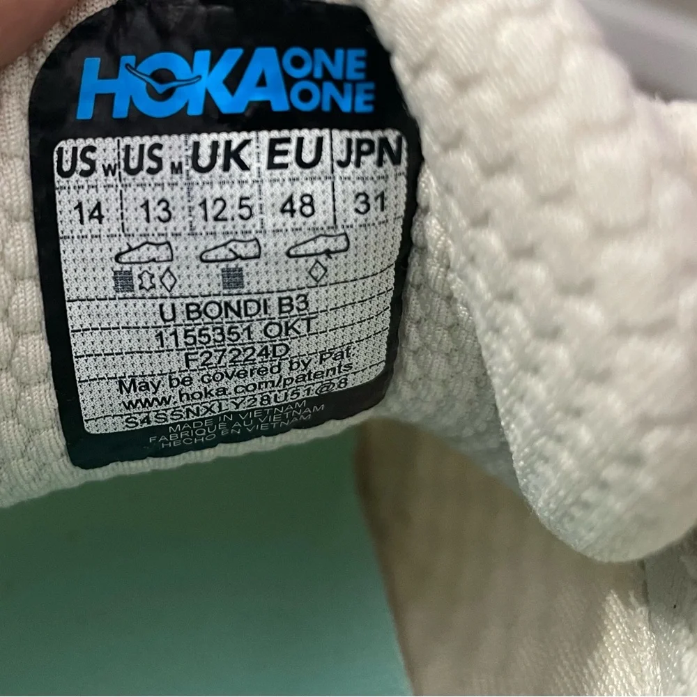 Hoka Bondi B3‎ Oat Milk Sneakers Men's 13 Women's 14 NWOB